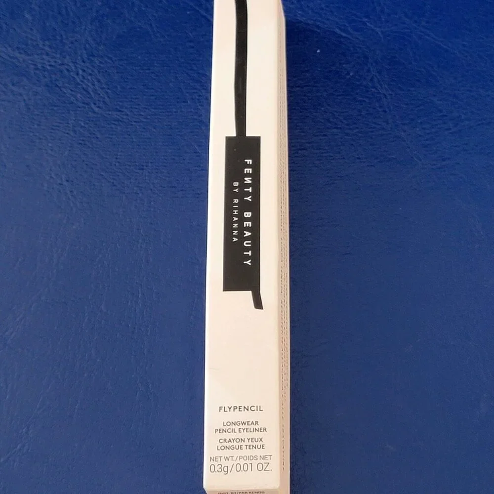 Fenty Beauty by Rihanna Flypencil Longwear Eye Liner in SPA'Getti Strapz